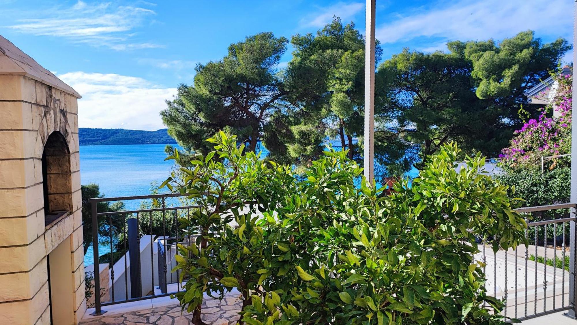 Villa Penava, Private Beach, Pool And 7Min To Трогир Экстерьер фото