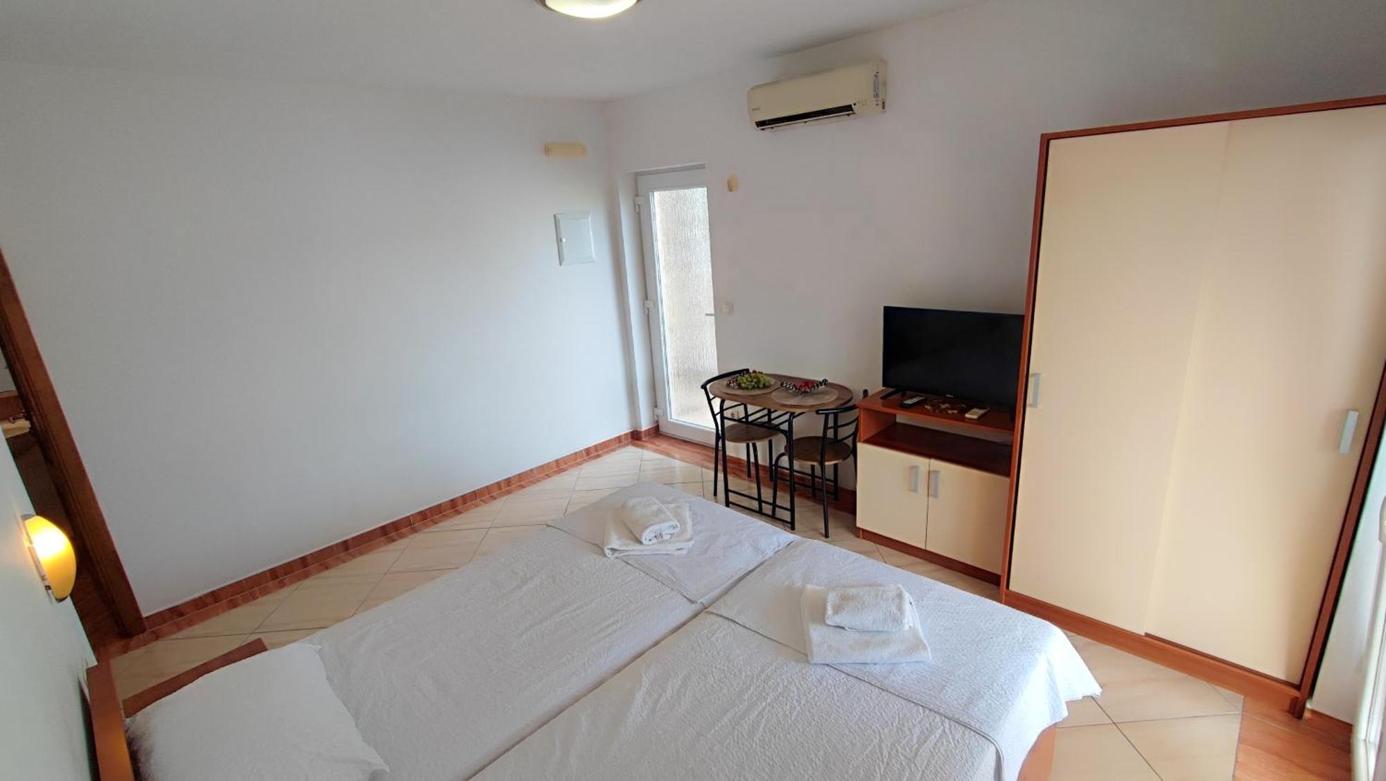 Villa Penava, Private Beach, Pool And 7Min To Трогир Номер фото